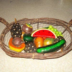 Large wicker/wire basket w/2 handles and 16 pc artificial fruit/vegetables